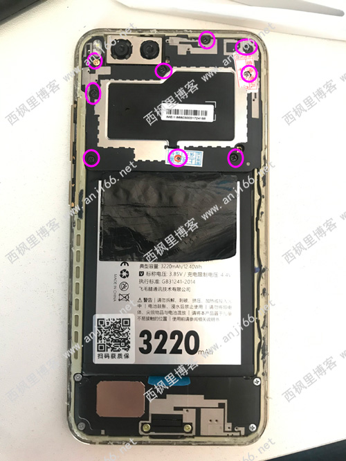 米6钉子户，更换电池再战2年。